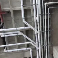 لوله کشی آب فاضلاب گرمایش کف پوشفیت نصب شیر آلات