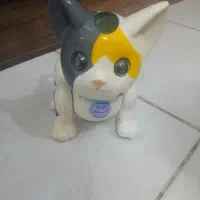 گربه باتری خورسالم