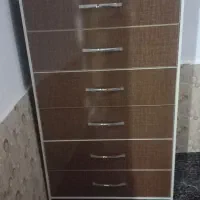 کمد و پشتی