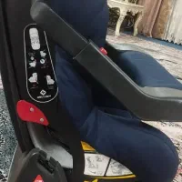 صندلی ماشین در حد نو