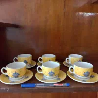 قهوه خوری دافنه