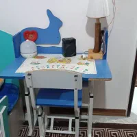 میز تحریر و صندلی