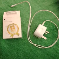 شارژ آیفون اصلی