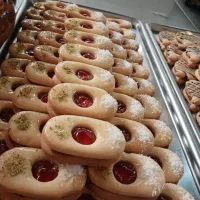 پخش شیرینی  و حلواجات عمده