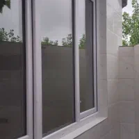 به چند کارگر جهت کار در کاشیکاری نیازمندم