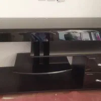 میز تلویزیون شیشه