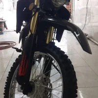 تریل بهرو۲۰۰ مشکی