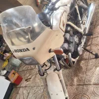 هوندا cbx 750