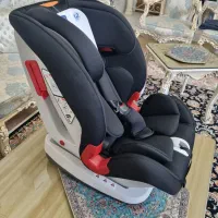 صندلی ماشین کودک