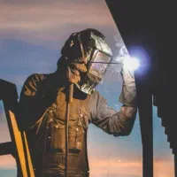 جوشکاری و آهنگری سازنده