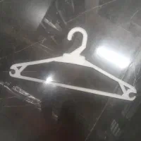 چوب لباسی ۵۰عدد هر عدد هم ۱۰هزار