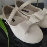 کفش و لباس کودک