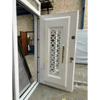 در زدسرقت f637در فلز آینه خور زددیلم اتاقf66 فلز