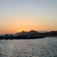 حمل بار از دبی به ایران با لنج