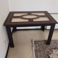 میز ناهارخوری