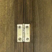 تخته نرد چوبی  و شطرنج همراه مهره