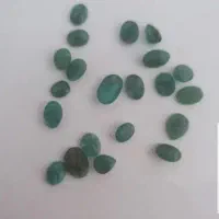سنگ زمرد معدنی وزن سبک
