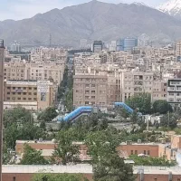 مغازه-200متری-با-بالکن-وانباری