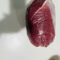 گوشت منجمد ران و سردست گوساله
