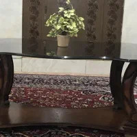 میز  جلو مبلی پایه چوب روسی و صفحه شیشه ای