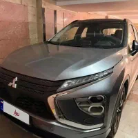 میتسوبیشی اکلیپس کراس خاکستری۲۰۲۵