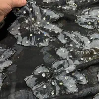 یاقوت لباس