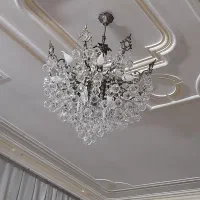 لوستر ۸شاخه در حد نو