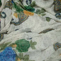 فروش لباس و. پارچه لباس محلی