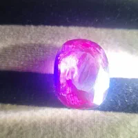 نگین کهنه