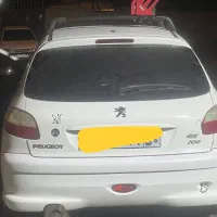 چراغ بالا سفید