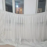 دوعدد پرده همراه با چوب پرده