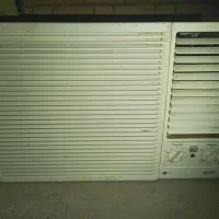 کولر گازی پشت پنجره ای