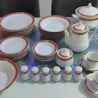 سرویس کامل بشقاب کاسه دیس قوری چینی 6 نفره 52 تیکه