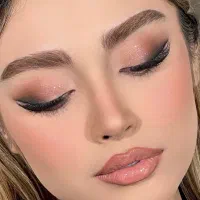 نیازمند مدل میکاپ با پرداخت مبلغی هدیه