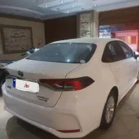 تویوتا کرولا هیبرید 1800 پایونیر