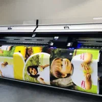 چاپ بنر ، نصاب تابلو،چاپ پرچم ساحلی ، تابلو ساز