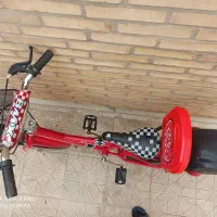 دوچرخه|فرش|یزد, |دیوار