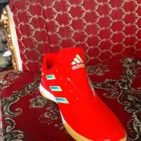 تعدادی کتونی فوتسالی زیر قیمت