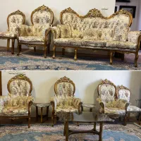 مبلمان ۹ نفره زیبا به همراه میز وسط و دو میز عسلی