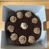 کیک خانگی (بسیار تازه وبا کیفیت)