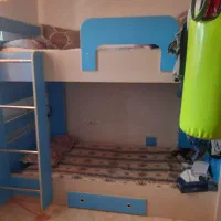 تخت خواب دو طبقه نوجوان