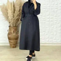 مانتو بلند مشکی و کت های زنانه