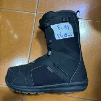 بوت اسنوبرد ( بوت اسکی )