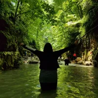 لـذت جشن آب تنـگه دار   4 شب رامـسر ،، چـالـوس