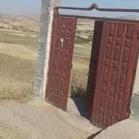 فروش-خانه-باغ-2300متری-با-خانه-ومجوز-آب-برق-سند