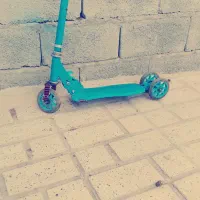 اسکوتر|دوچرخه، اسکیت، اسکوتر|اشکذر, |دیوار