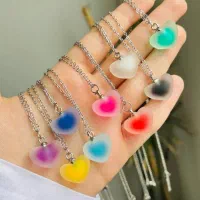 گردنبند قلبی و منشور فقط ۳۸ تومان