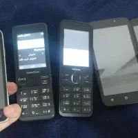 گوشی نیاز به تعمیر و تعدادی قاب محافظ