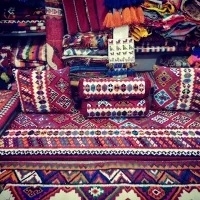 تبدیل دستبافت سنتی قشقایی