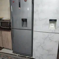 یخچال فریزر تمیز و سالم